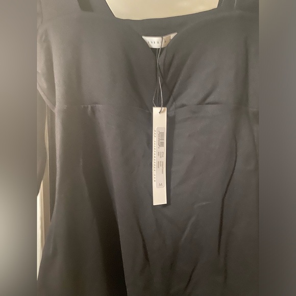 Susana Monaco Black M Top NWT - Picture 3 of 6